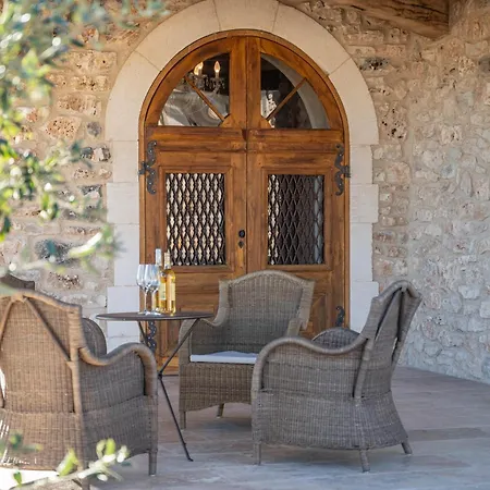 Large For Rent In Provence Lavande Et Merveilles Holiday home Saint-Saturnin-les-Apt
